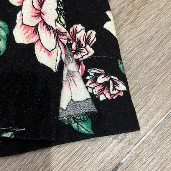 Tunic style top - Picture 4 of 6